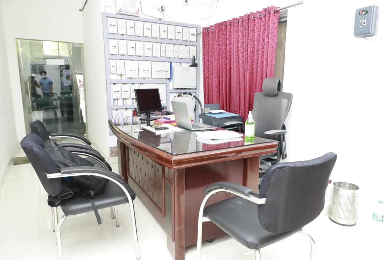 Rishika Guest House And Banquet كولكاتا المظهر الخارجي الصورة