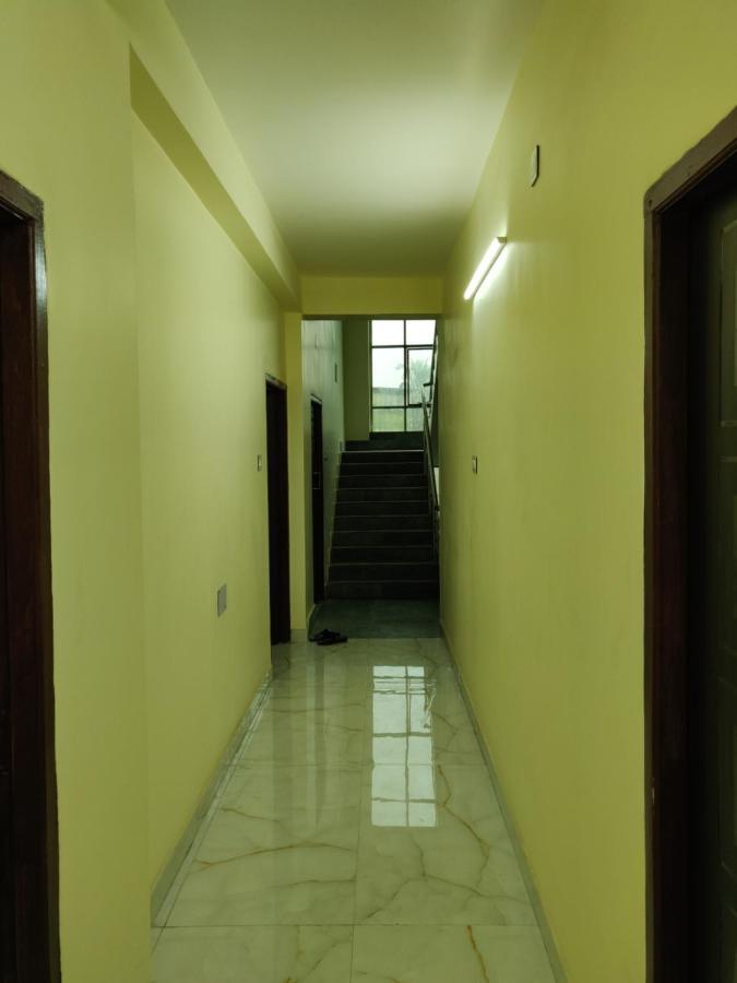 Rishika Guest House And Banquet كولكاتا المظهر الخارجي الصورة
